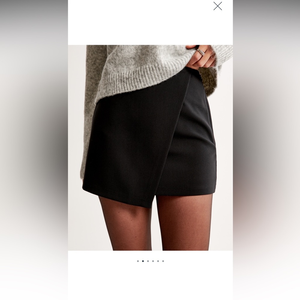 Abercrombie Scarlet Wrap Mini Skort XL